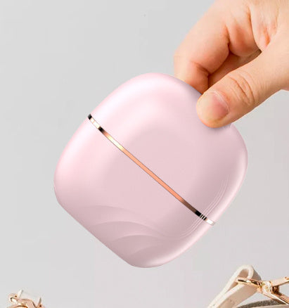 BenZvibe GlowSmooth™ Wireless Mini Hair Straightening Comb – Portable 3-Speed Ceramic Styling Brush